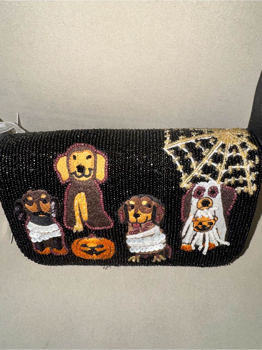 Beaded Halloween Dog shoulder  Bag in Black